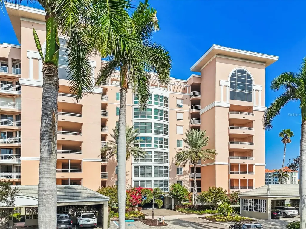 4991 Bacopa Lane S St Petersburg FL 33715