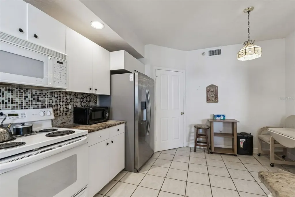 4991 Bacopa Lane S St Petersburg FL 33715