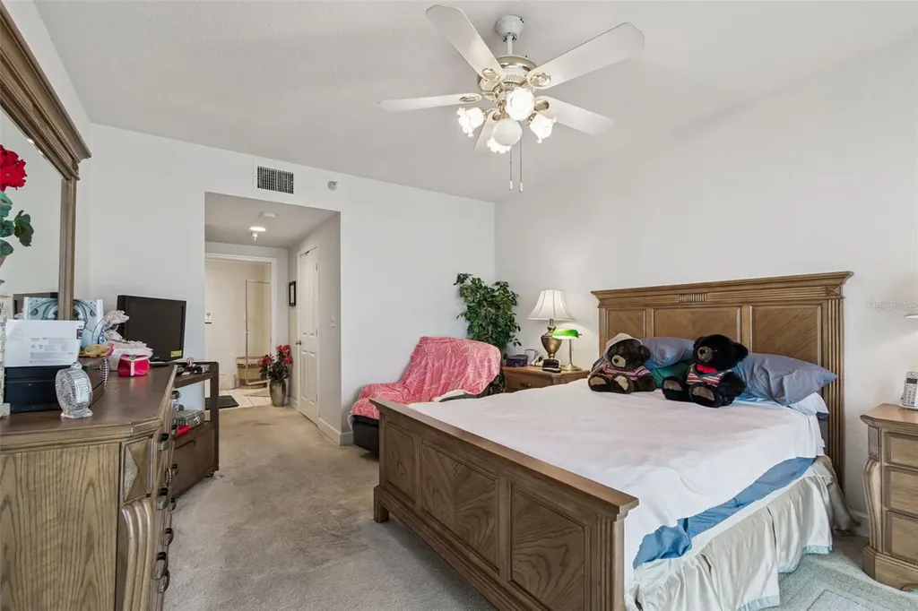 4991 Bacopa Lane S St Petersburg FL 33715