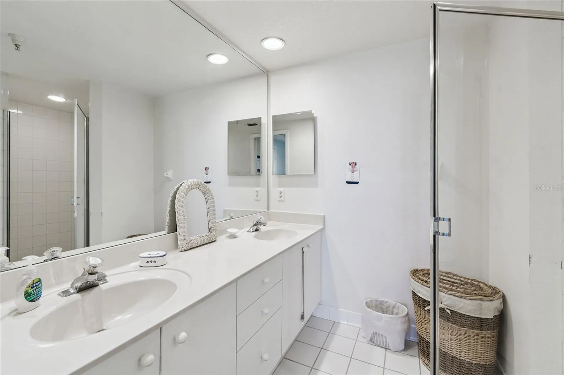 4991 Bacopa Lane S St Petersburg FL 33715
