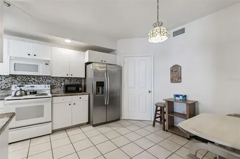 4991 Bacopa Lane S St Petersburg FL 33715