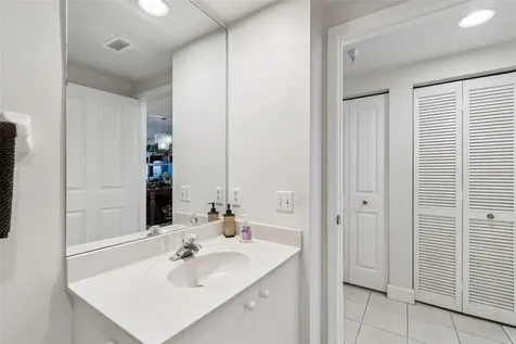 4991 Bacopa Lane S St Petersburg FL 33715