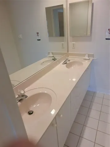 4991 Bacopa Lane S St Petersburg FL 33715
