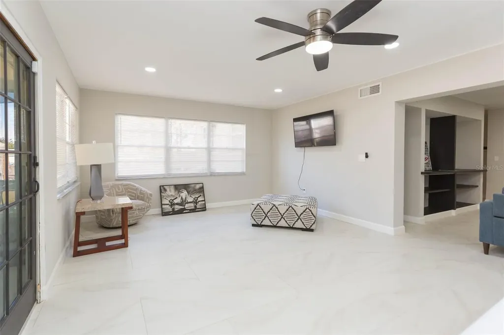 118 2nd Street NW Ruskin FL 33570