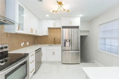 118 2nd Street NW Ruskin FL 33570