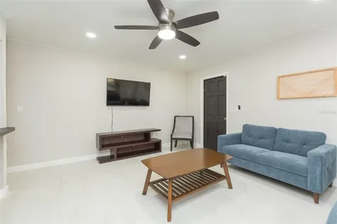 118 2nd Street NW Ruskin FL 33570