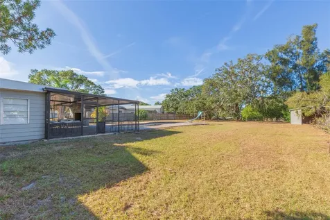 118 2nd Street NW Ruskin FL 33570