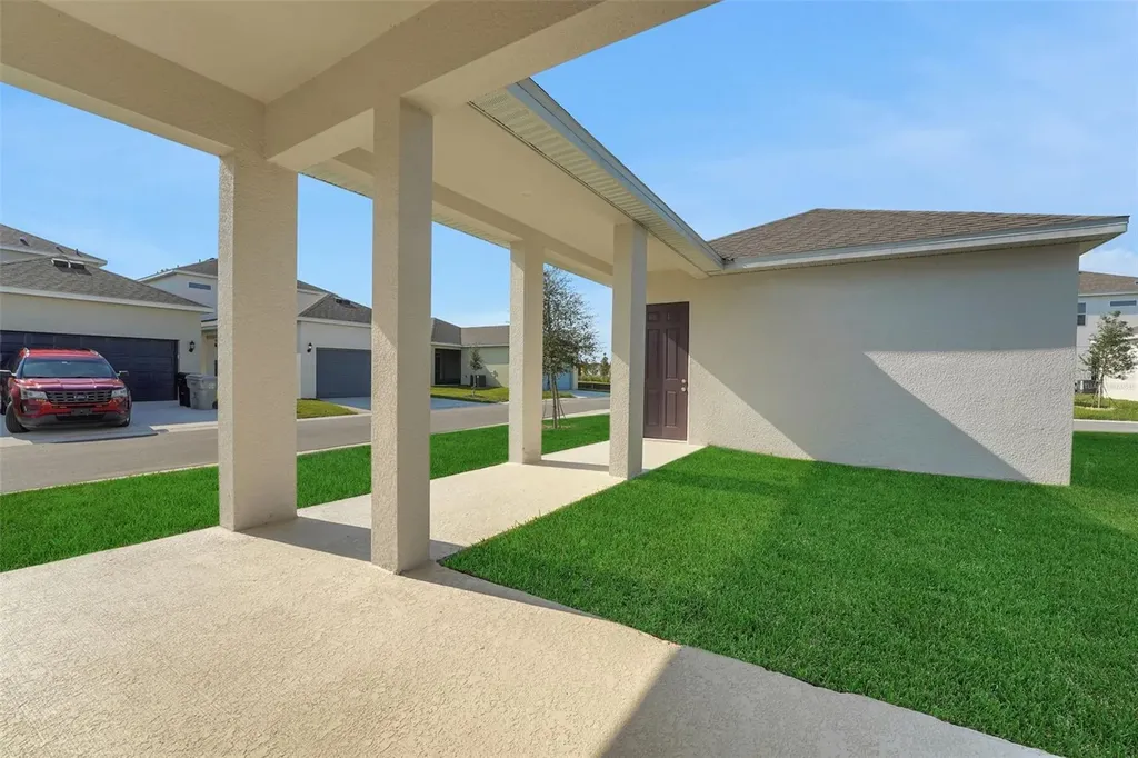 5025 Flameleaf Street Apopka FL 32712