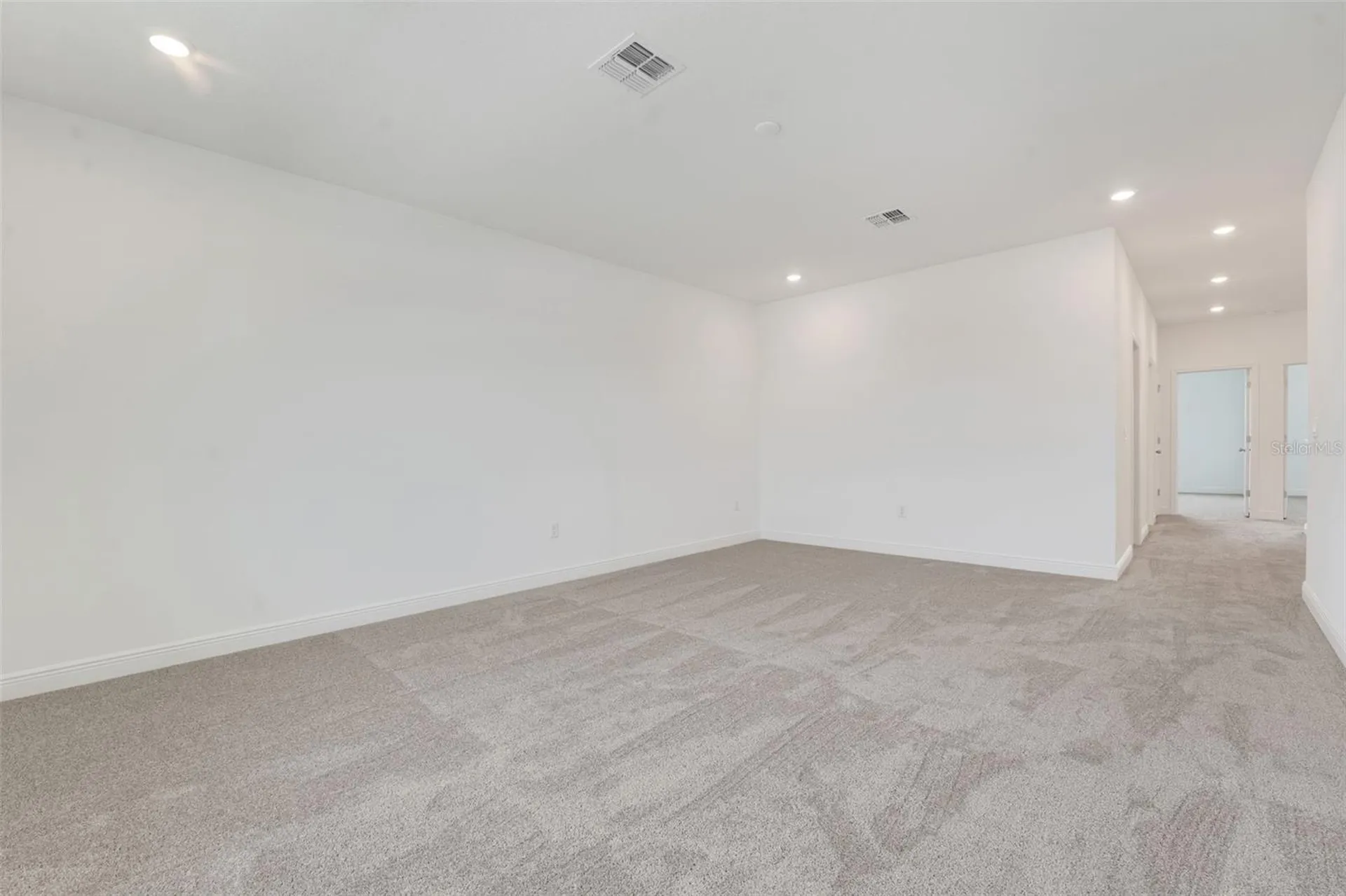 5025 Flameleaf Street Apopka FL 32712