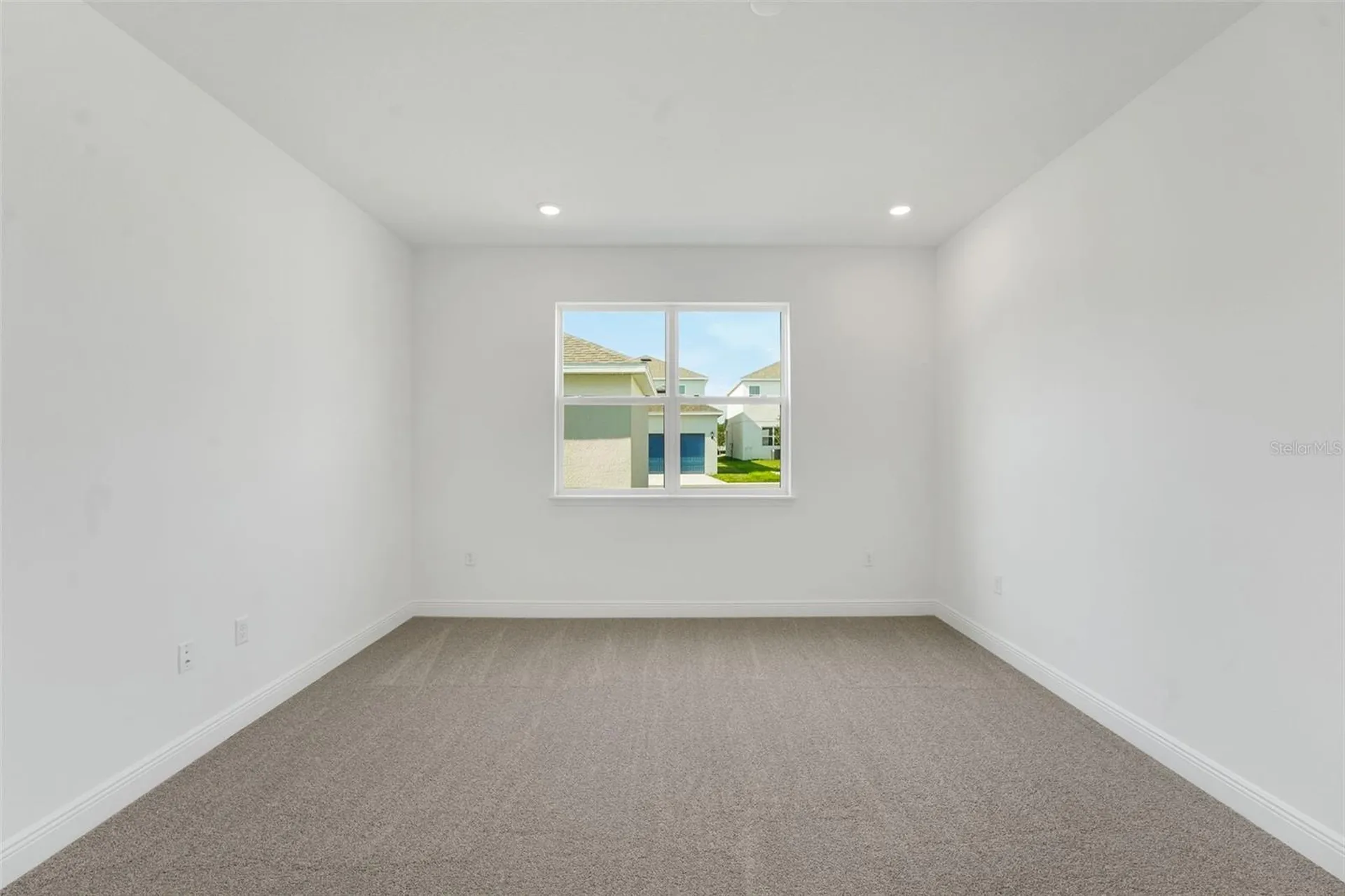 5025 Flameleaf Street Apopka FL 32712
