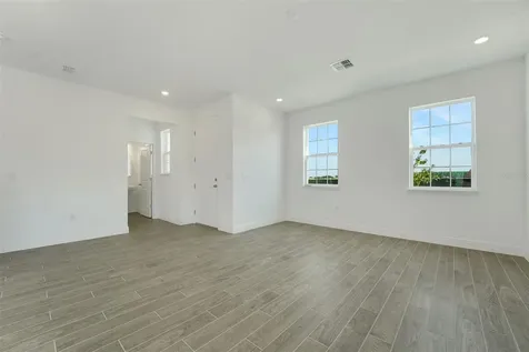 5025 Flameleaf Street Apopka FL 32712