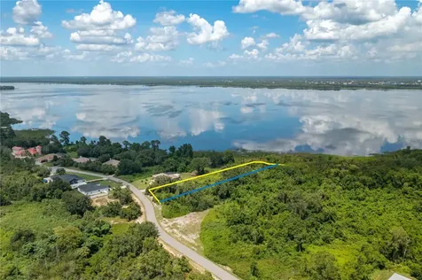 9049 S Bay Drive Haines City FL 33844