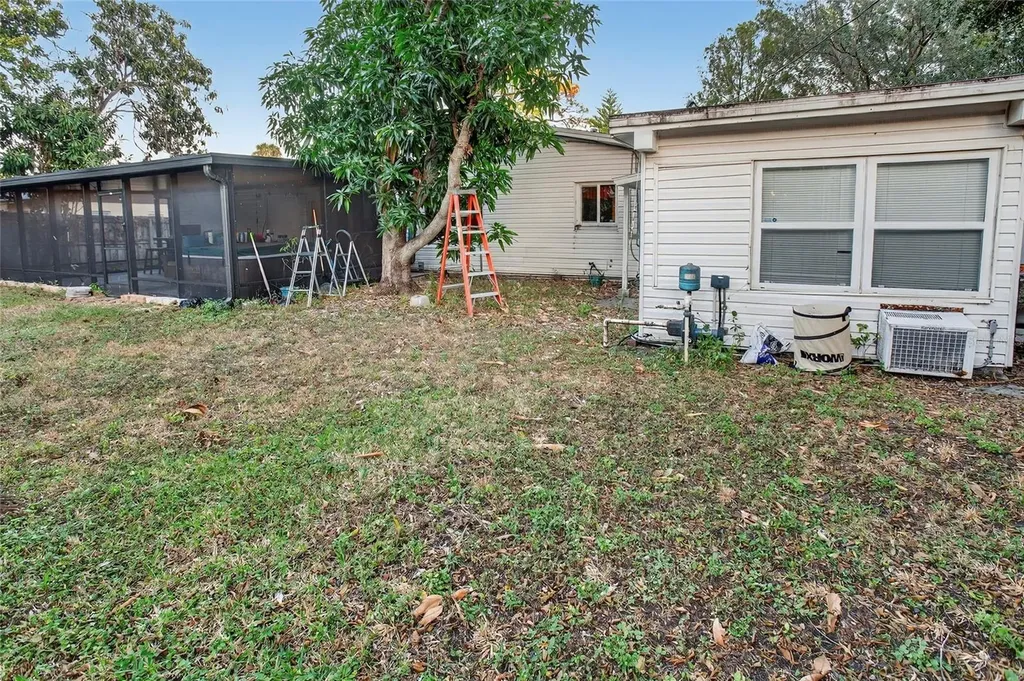7800 11th Street N St Petersburg FL 33702