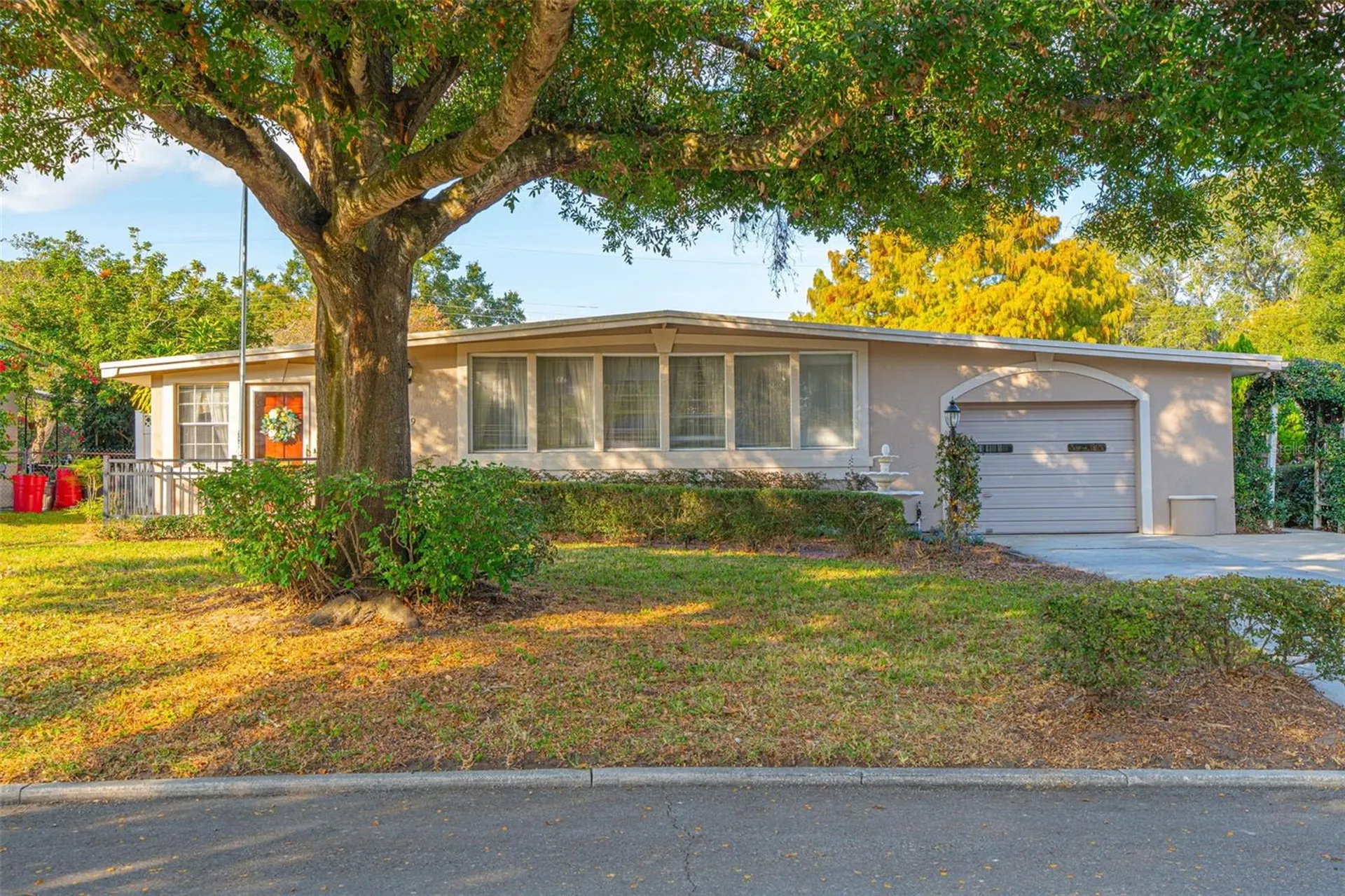 1619 Montcalm Street Orlando FL 32806