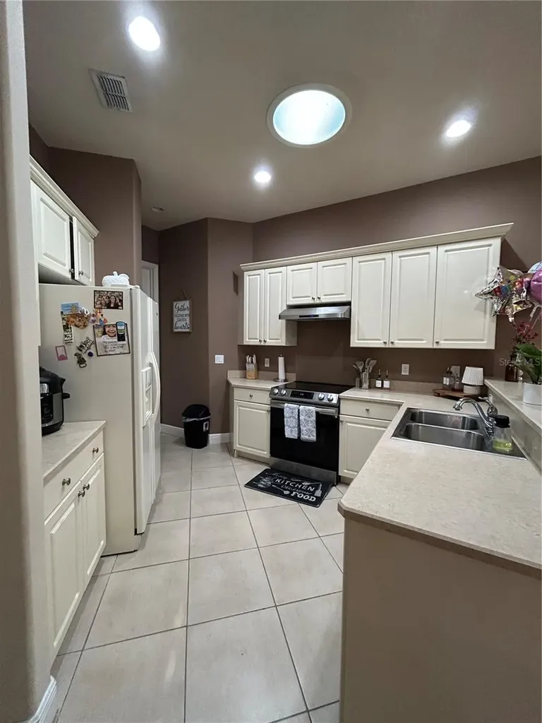101 Lower Lake Court Debary FL 32713