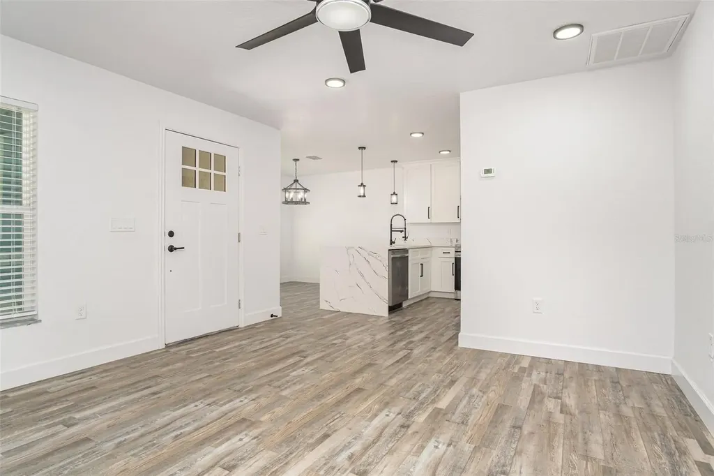 1000 S Locust Avenue Sanford FL 32771