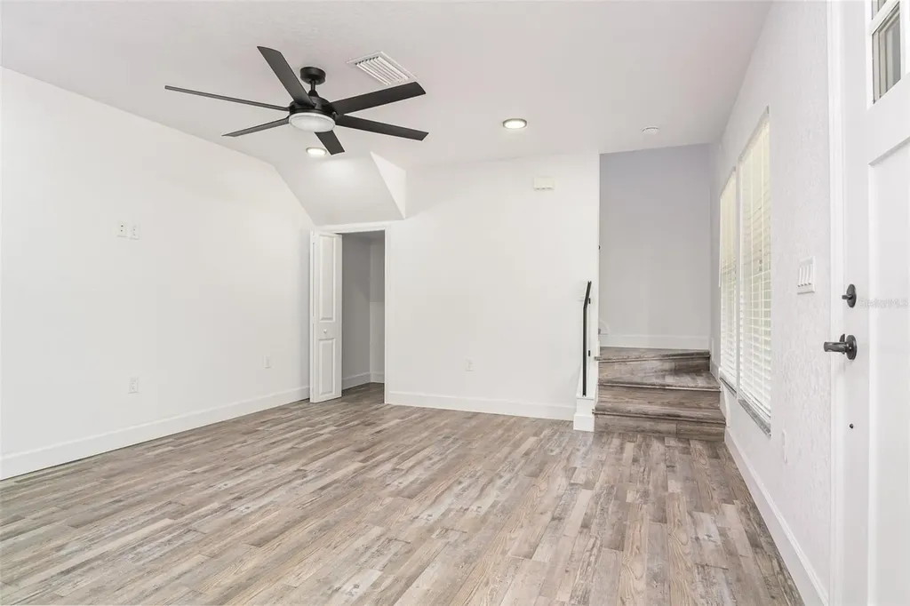 1000 S Locust Avenue Sanford FL 32771