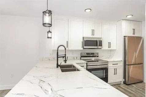 1000 S Locust Avenue Sanford FL 32771