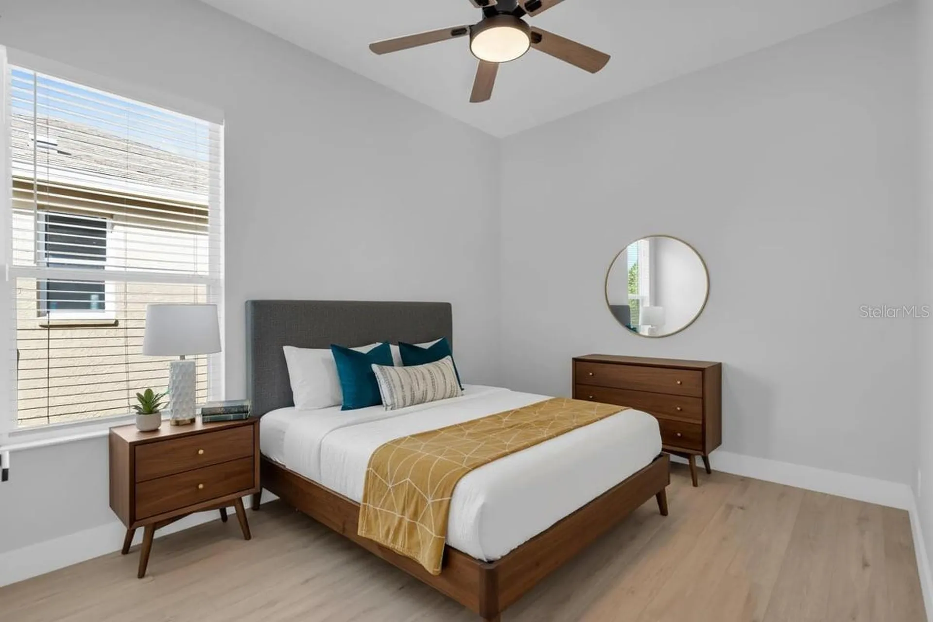 312 Londonderry Drive Sarasota FL 34240