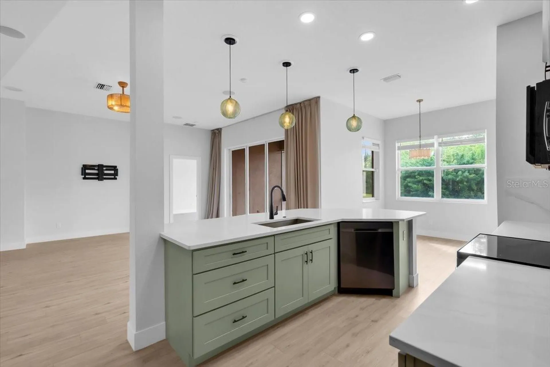 312 Londonderry Drive Sarasota FL 34240