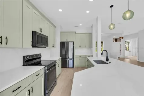 312 Londonderry Drive Sarasota FL 34240