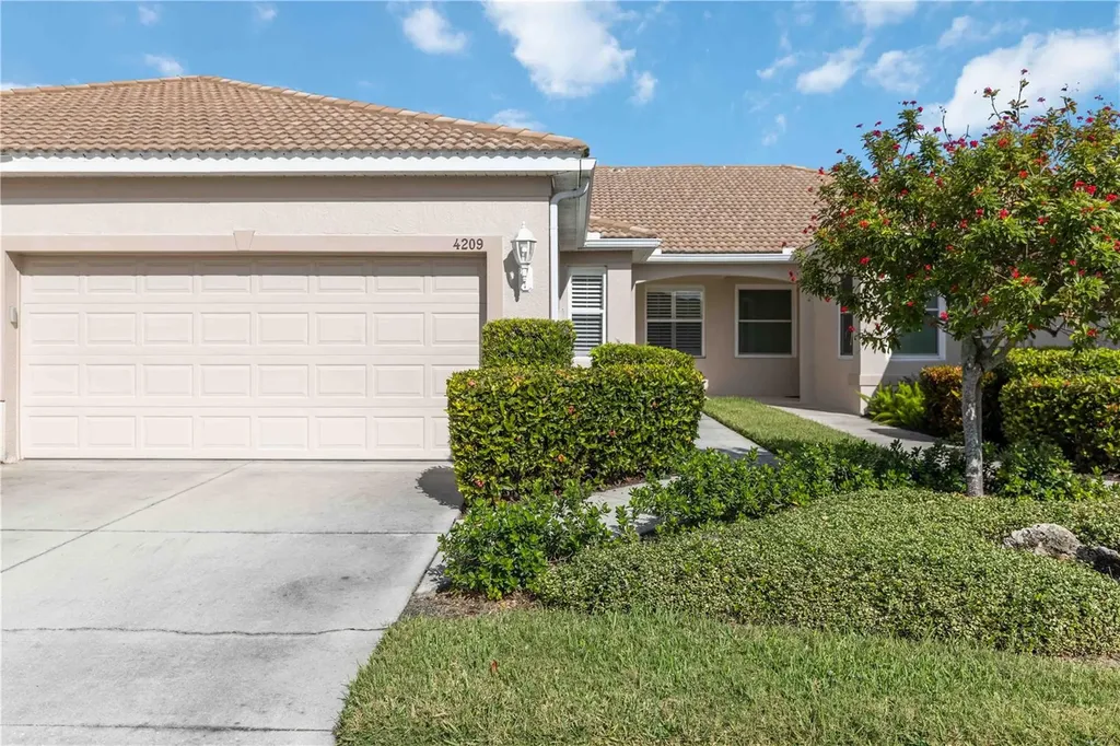 4209 Cascade Falls Drive Sarasota FL 34243