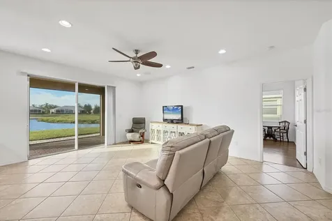 5283 Canyonland Way Venice FL 34293