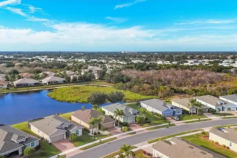 5283 Canyonland Way Venice FL 34293