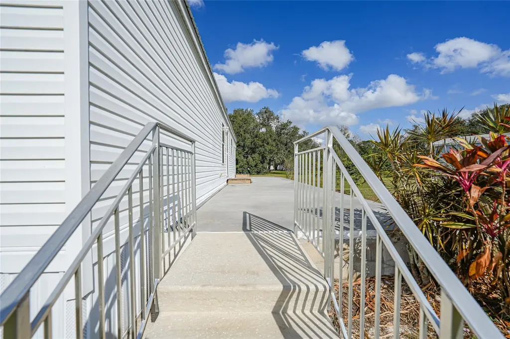 1704 SW Clover Drive Arcadia FL 34266
