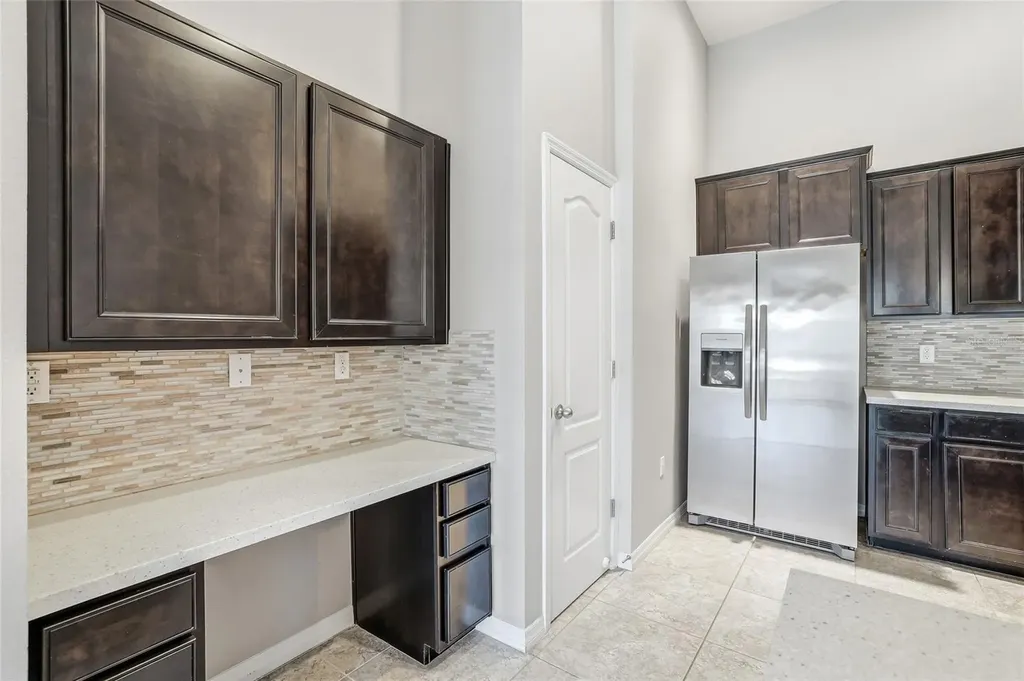 5723 Kingletsound Place Lithia FL 33547
