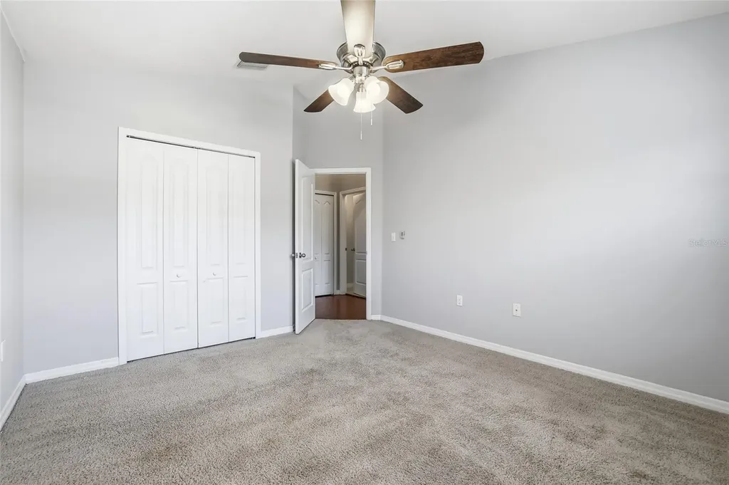 5723 Kingletsound Place Lithia FL 33547