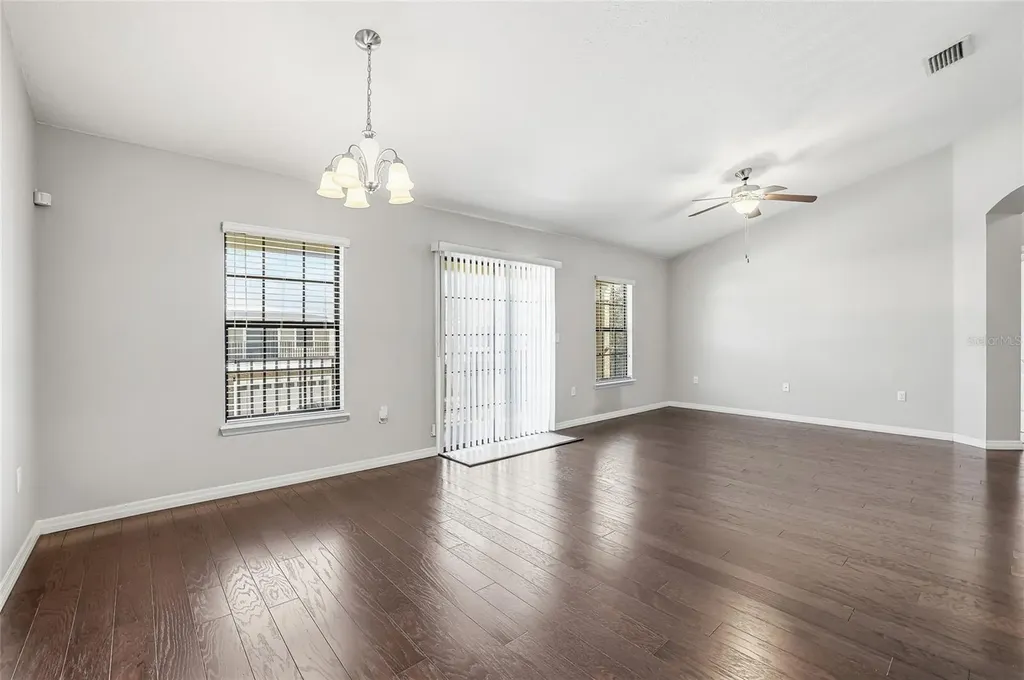 5723 Kingletsound Place Lithia FL 33547