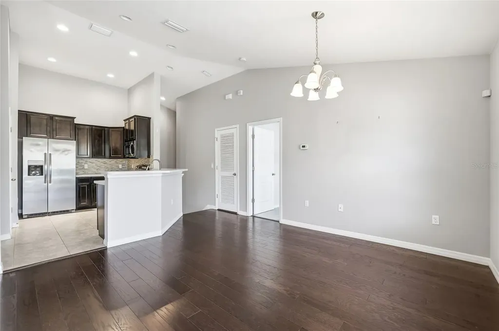 5723 Kingletsound Place Lithia FL 33547