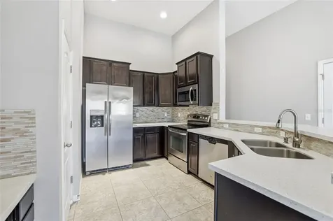 5723 Kingletsound Place Lithia FL 33547
