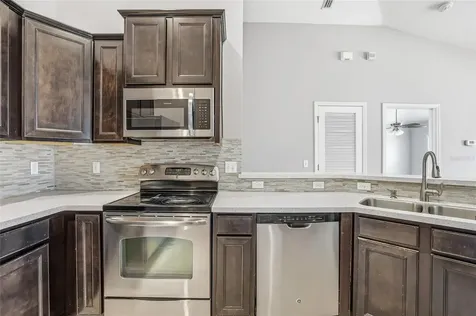 5723 Kingletsound Place Lithia FL 33547