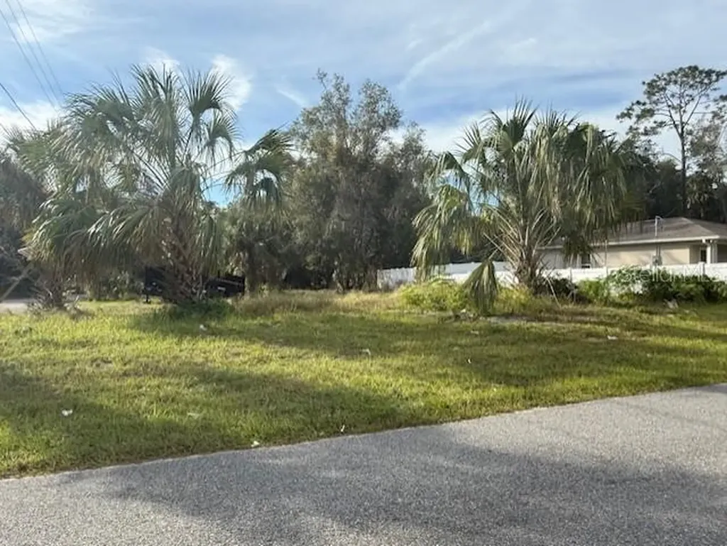 1502 Carver Street Deland FL 32720
