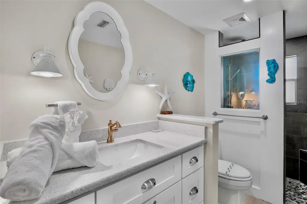 5803 Imperiore Avenue Holmes Beach FL 34217
