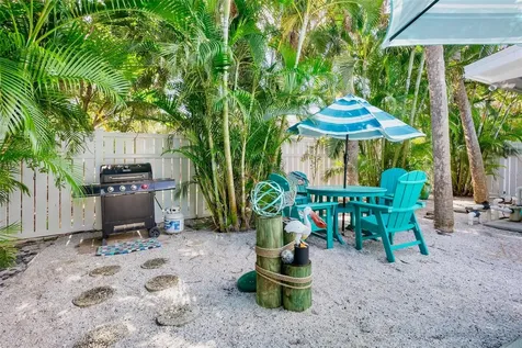 5803 Imperiore Avenue Holmes Beach FL 34217