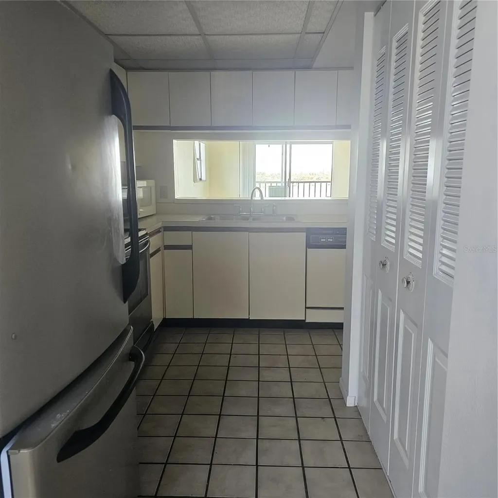 1332 Pasadena Avenue S South Pasadena FL 33707