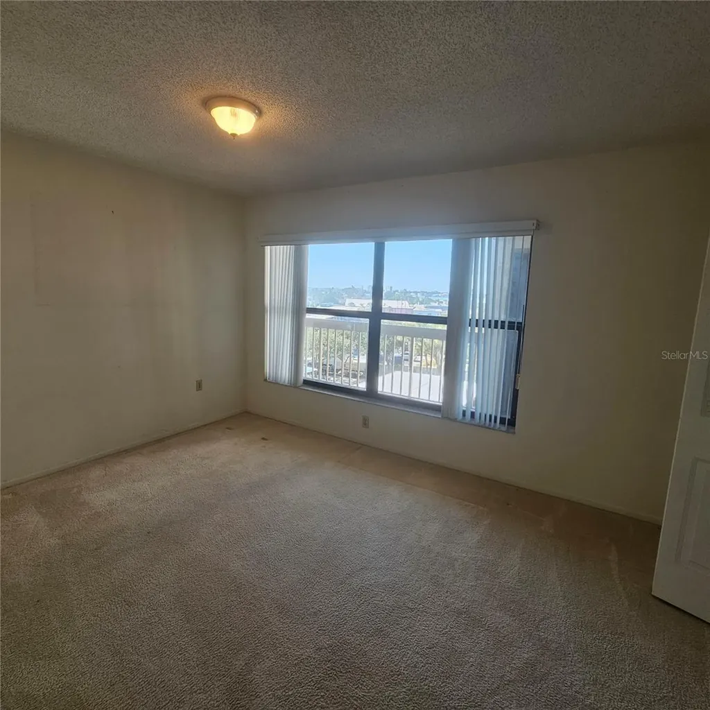 1332 Pasadena Avenue S South Pasadena FL 33707
