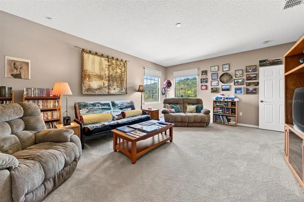19850 Sugarloaf Mountain Road Clermont FL 34715