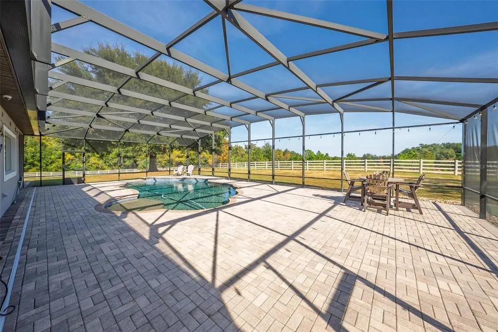 19850 Sugarloaf Mountain Road Clermont FL 34715