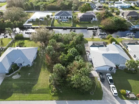 4194 Yucatan Circle Port Charlotte FL 33948