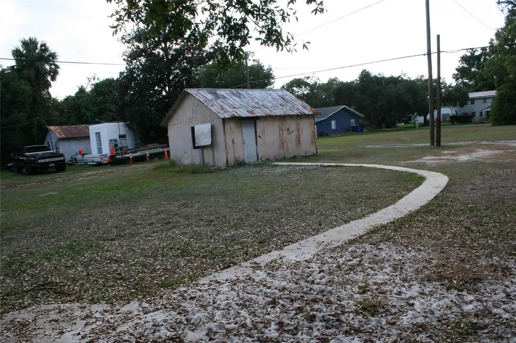 704 Mississippi Avenue St Cloud FL 34769