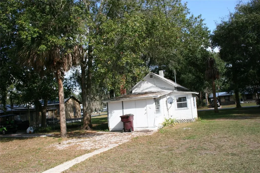 704 Mississippi Avenue St Cloud FL 34769