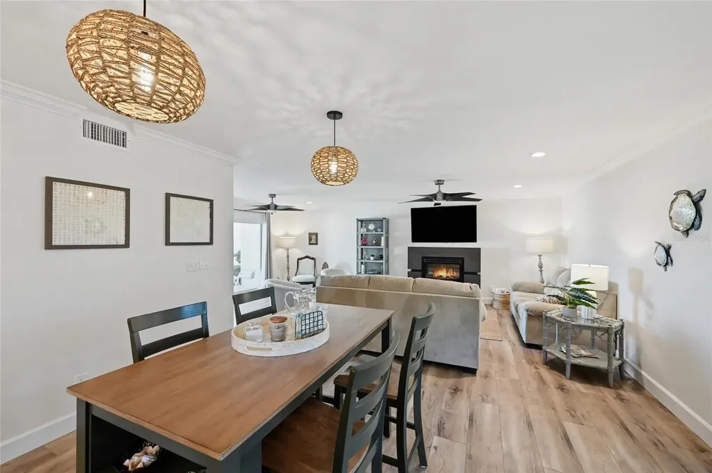 4234 Gulf Of Mexico Drive Longboat Key FL 34228