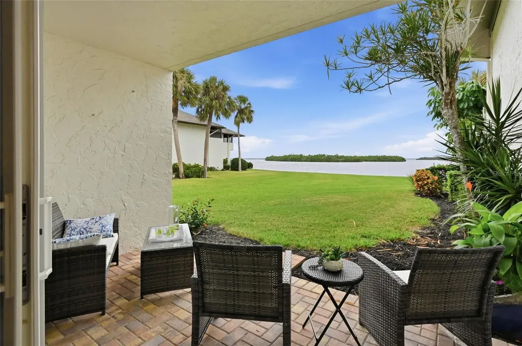4234 Gulf Of Mexico Drive Longboat Key FL 34228
