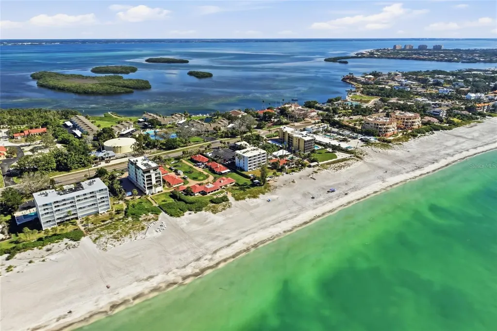 4234 Gulf Of Mexico Drive Longboat Key FL 34228