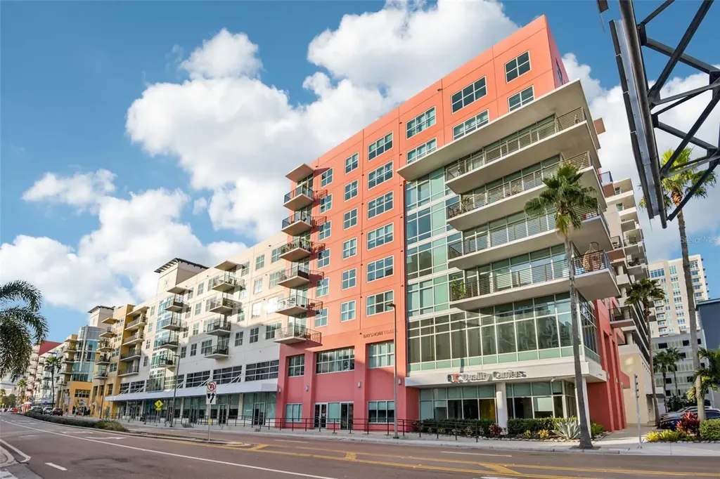 1208 E Kennedy Boulevard Tampa FL 33602