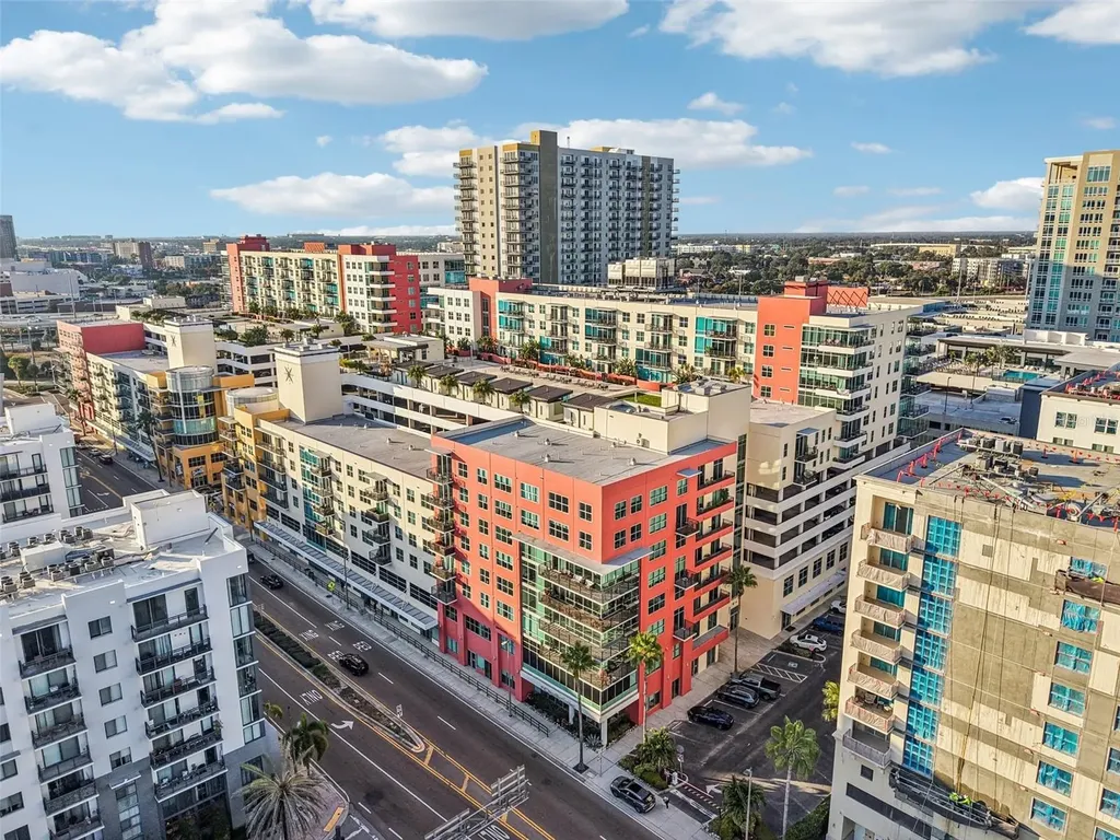 1208 E Kennedy Boulevard Tampa FL 33602